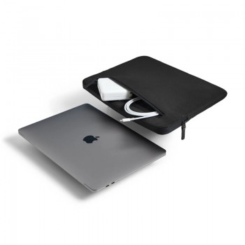 Incase Compact Sleeve in Flight Nylon - Pokrowiec MacBook Pro 15"/16" (Black)